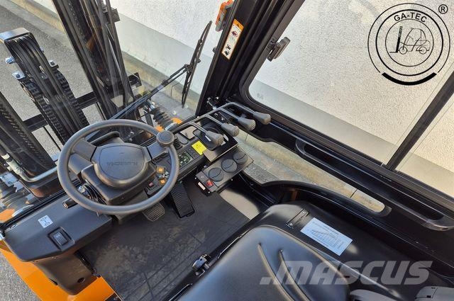 Hangcha CPD18-XEY2-SI Electric forklifts