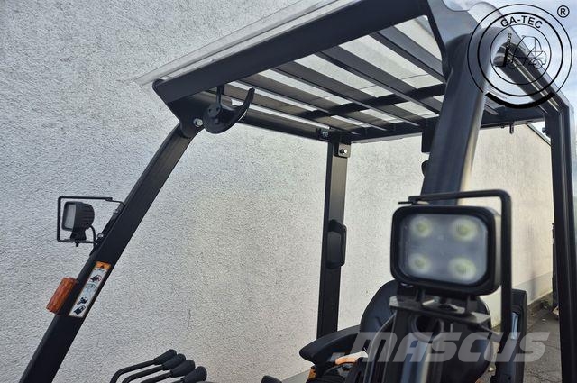 Hangcha CPD18-XEY2-SI Electric forklifts