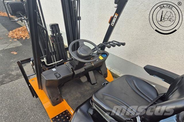 Hangcha CPD18-XEY2-SI Electric forklifts