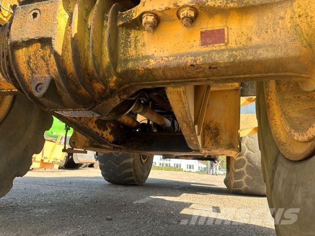 Hanomag 70E 輪胎式裝載機