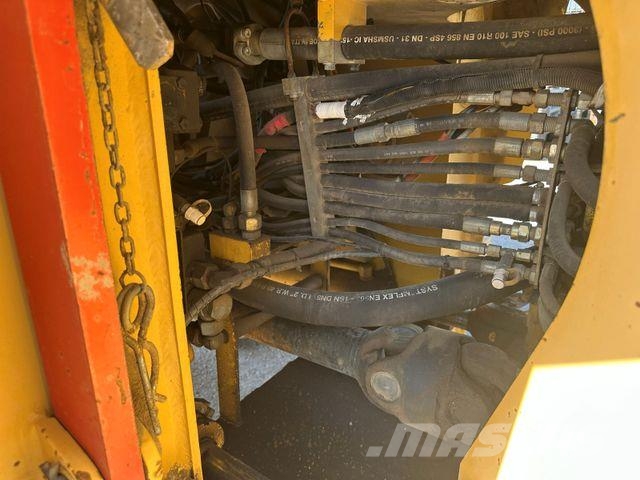 Hanomag 70E 輪胎式裝載機