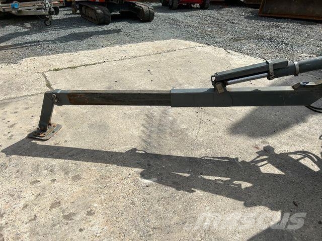 Hansa APZ 531 / 4x4x4 / Friedhofsbagger Wielgraafmachines