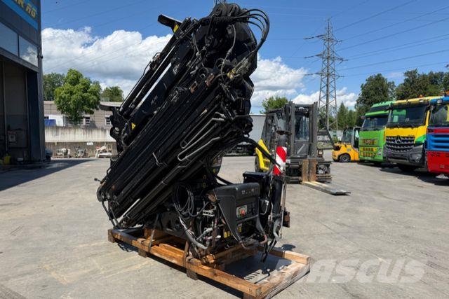 Hiab | 322-6 Flyjib X70-3 شاحنات أخرى