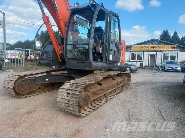 Hitachi ZAXIS 225 USRLC-3 حفارات زحافة
