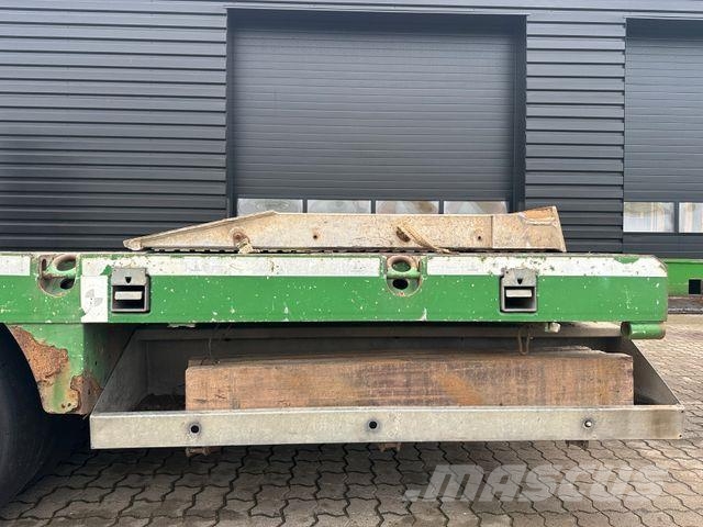 HRD AMT 4 achs tieflader / ausziehbar / Radmulde Low loader-semi-trailers