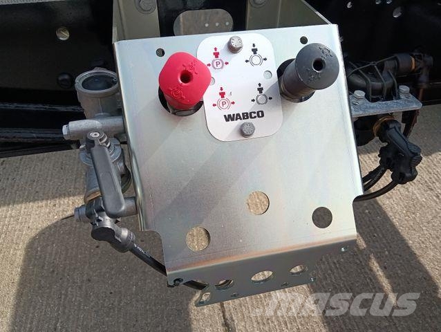 Hüffermann 3-A VARIO-CARRIER SAFETYFIX VERZINKT LiftAlufelg Remolques sin carrocería