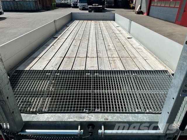 Humbaur HBTZ Tandem-Hochlader mit Laderampen Remolques para transporte de vehículos