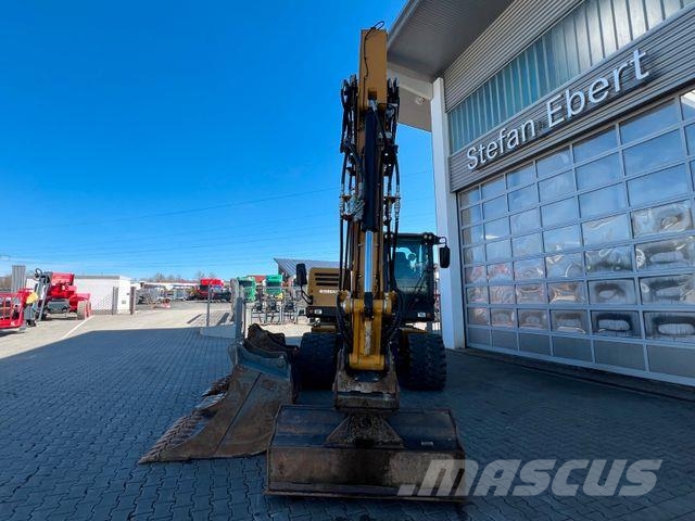 Hydrema MX14G / OilQuick OQ65 / 4x Löffel / 2.343h /2022 Excavadoras de ruedas