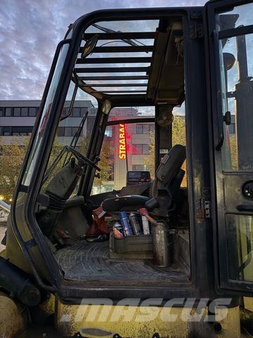 Hyster 9.00 Apvidus autokrāvējs