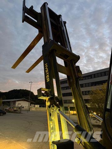Hyster 9.00 Apvidus autokrāvējs