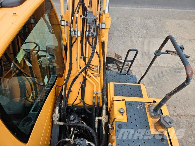 Hyundai ROBEX 180 W-9A *2015*9.055h*M-Boom*Schild-Pratze Excavadoras de ruedas