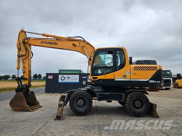 Hyundai ROBEX 180 W-9A *2015*9.055h*M-Boom*Schild-Pratze Excavadoras de ruedas