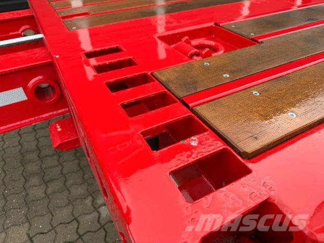 Istrail 4-Achs-Anhänger / ausziehbar Zemie treileri