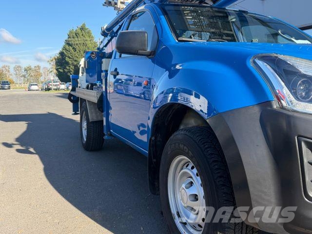Isuzu D-MAX 4x4 Allrad Möbellift Short25m 400Kg KLAAS Kranwagen