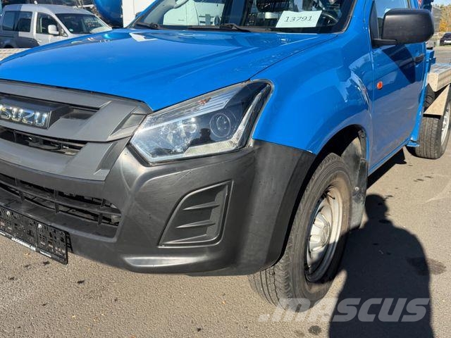 Isuzu D-MAX 4x4 Allrad Möbellift Short25m 400Kg KLAAS Kranwagen