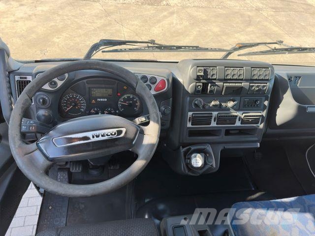 Iveco 180E25 EUROCARGO*Insulated KOFFER*LIFT TAIL Caminhões baú