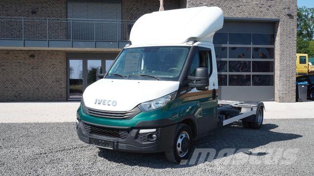Iveco 35C21 SZM Doppelbereifung Klima Muut autot
