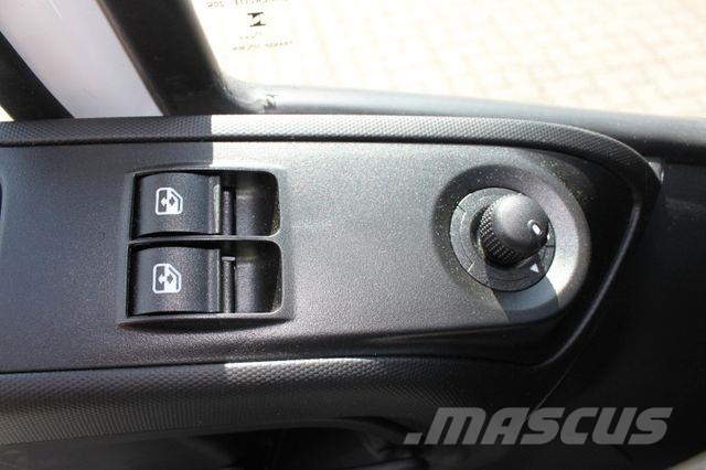 Iveco 35S16BA8/P Koffer/LBW/Seitentür Voll-LED Zabojni kombi