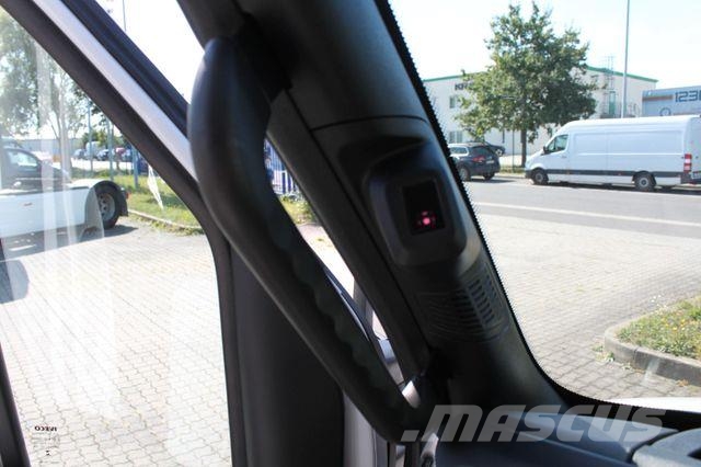 Iveco 35S16BA8/P Koffer/LBW/Seitentür Voll-LED Zabojni kombi