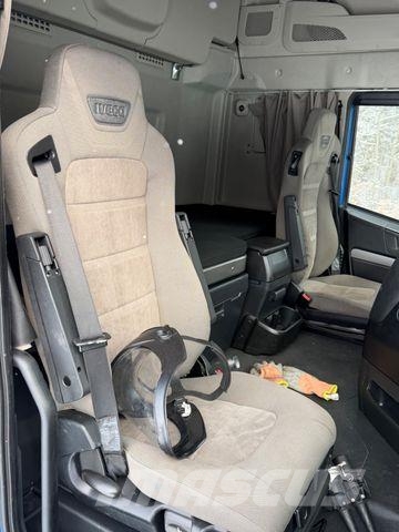 Iveco 400 ERDGAS LNC GETRIEBE KAPUTT NICHT FAHRBEREIT Cavalos mecânicos