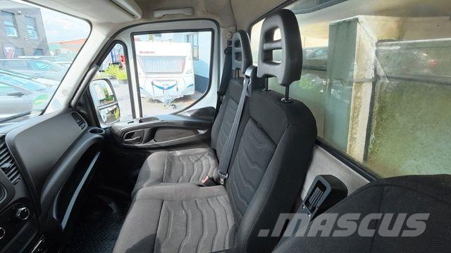 Iveco 70C15 Furgonetas frigoríficas/isotermas