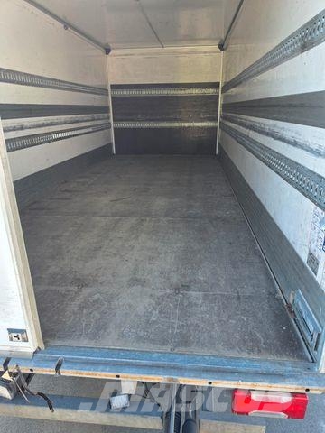 Iveco 72C18 HI- Matic Luft LBW Furgonetas de caja cerrada