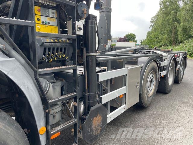 Iveco AD 390T41 8X4 Palfinger PK22002EH Lenk, Lift Koukkulava kuorma-autot