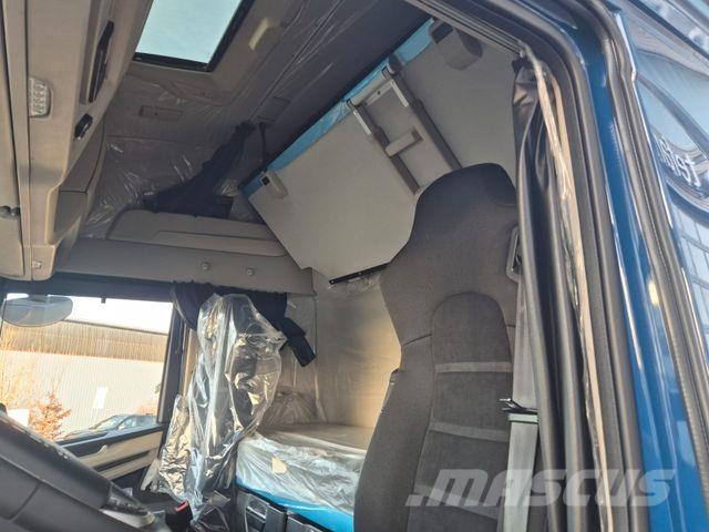 Iveco AS260S50Y/FS CM 6x2-4 BDF Standklima 2xAHK Cam Camiones con chasís y cabina