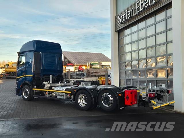 Iveco AS260S50Y/FS CM 6x2-4 BDF Standklima 2xAHK Cam Camiones con chasís y cabina