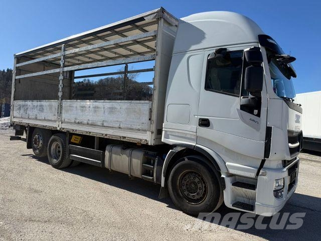 Iveco AS260SY/FP-CM Tents