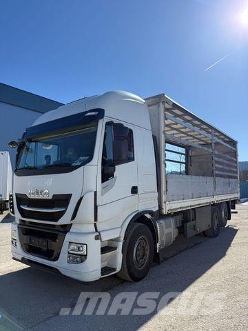 Iveco AS260SY/FP-CM Tents