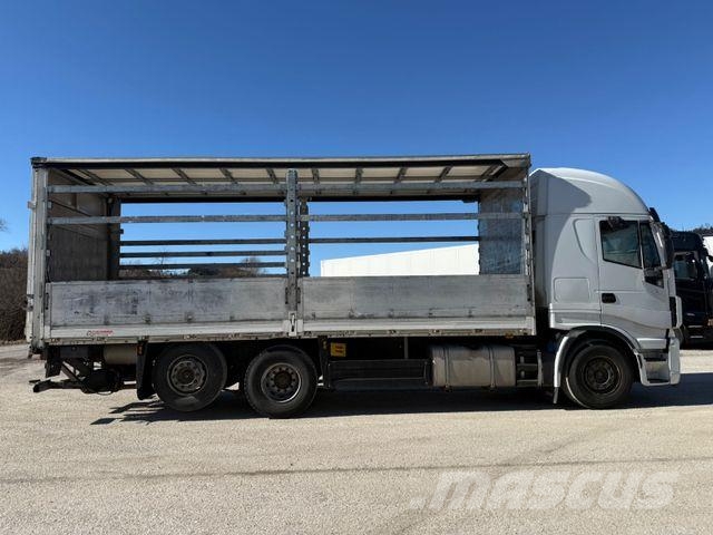 Iveco AS260SY/FP-CM شاحنات بغطاء جانبي