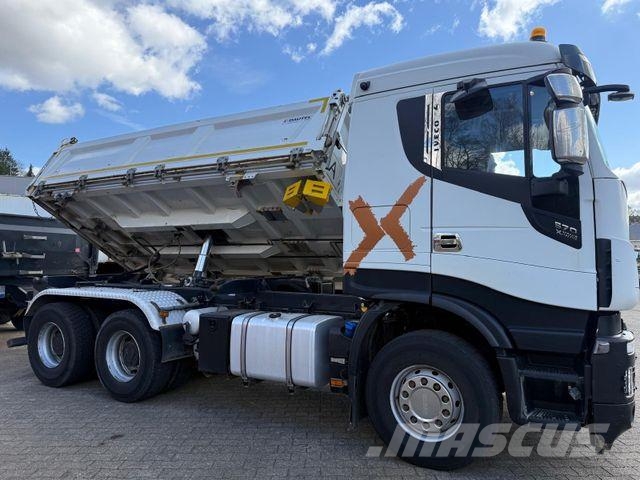 Iveco AS260ZX570.280Tk angemeldet sofort Vermietung Bañeras basculantes usadas