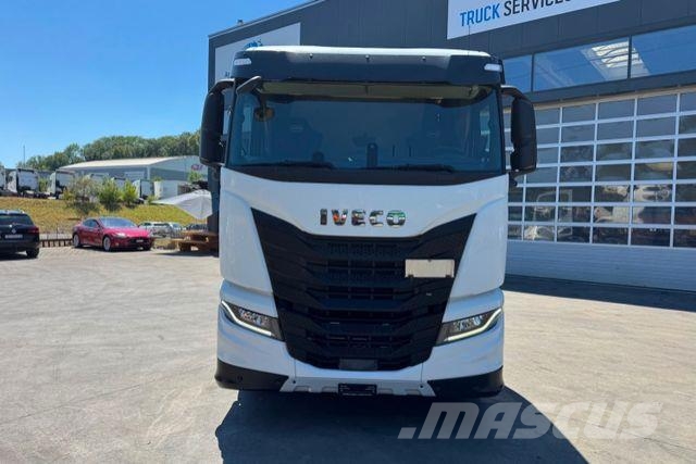 Iveco AS280X48 6x2 Hiab 21T Hook lift trucks