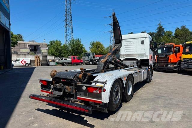 Iveco AS280X48 6x2 Hiab 21T Hook lift trucks