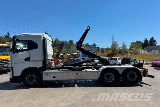 Iveco AS280X48 6x2 Hiab 21T Hook lift trucks