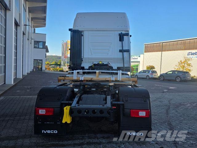 Iveco AS440S50T/FP, Intarder, ADR AT,EXII,EXIII,FL Vlačilci