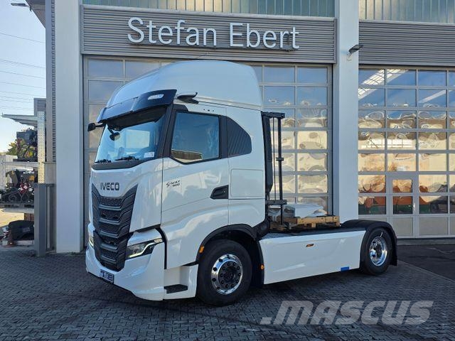 Iveco AS440S50T/FP, Intarder, ADR AT,EXII,EXIII,FL Vlačilci
