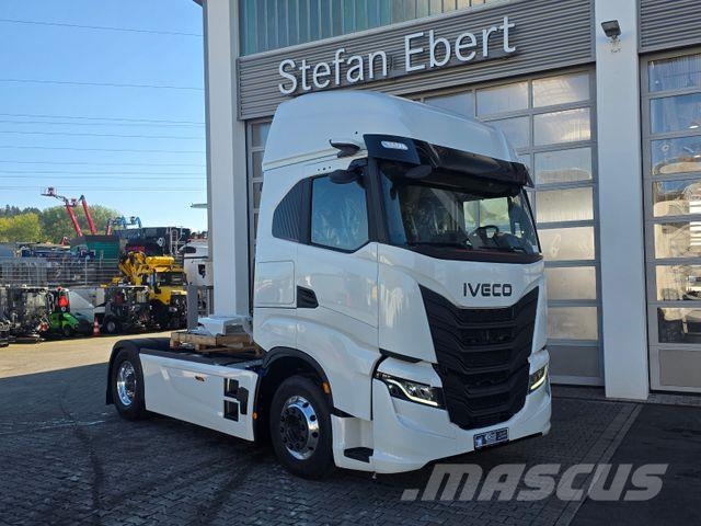 Iveco AS440S50T/FP, Intarder, ADR AT,EXII,EXIII,FL Vlačilci
