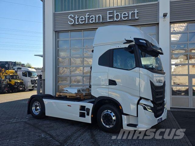 Iveco AS440S50T/FP, Intarder, ADR AT,EXII,EXIII,FL Vlačilci
