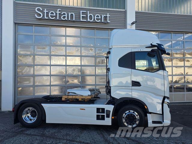 Iveco AS440S50T/FP, Intarder, ADR AT,EXII,EXIII,FL Vlačilci