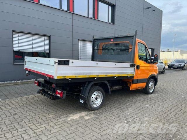 Iveco Daily 29L13 Pritsche Caja abierta/laterales abatibles