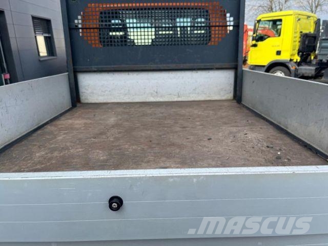 Iveco Daily 29L13 Pritsche Caja abierta/laterales abatibles