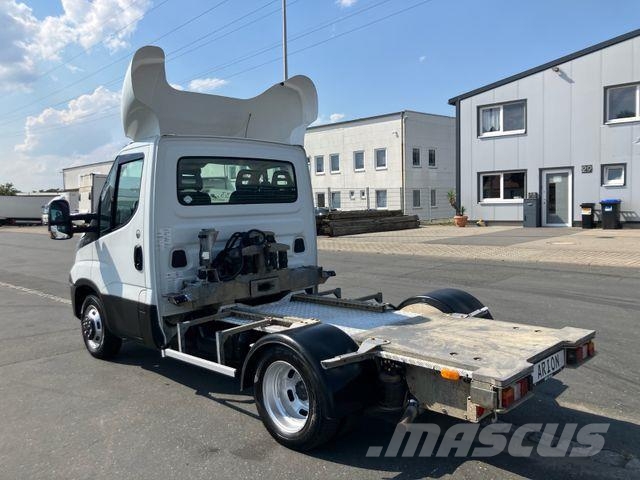 Iveco Daily 35C18 Mini Sattel/AC/TÜV-11/27/EU6c Trækkere