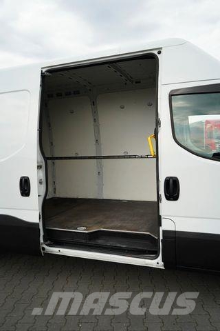 Iveco DAILY / 35S14 / 2,3 MultiJet / MAXI / 136 KM / M Pakettiautot