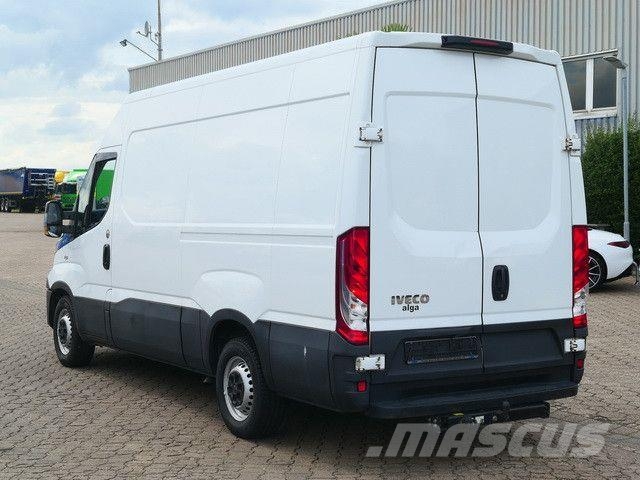 Iveco Daily 35S14/Hochdach/AHK/Klima Furgonetas cerradas