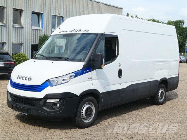 Iveco Daily 35S14/Hochdach/AHK/Klima Furgonetas cerradas