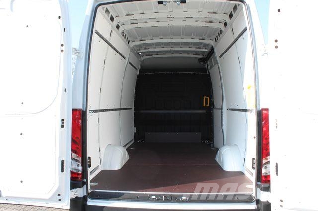 Iveco Daily 35S14B V Kastenwagen パネルバン