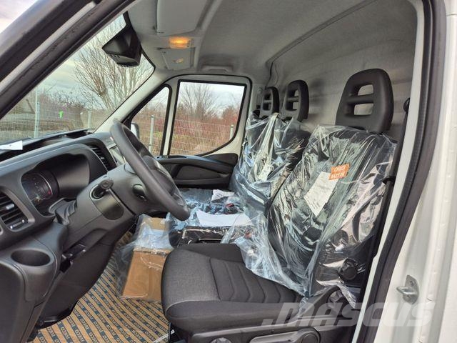 Iveco Daily 35S14B V Kastenwagen パネルバン