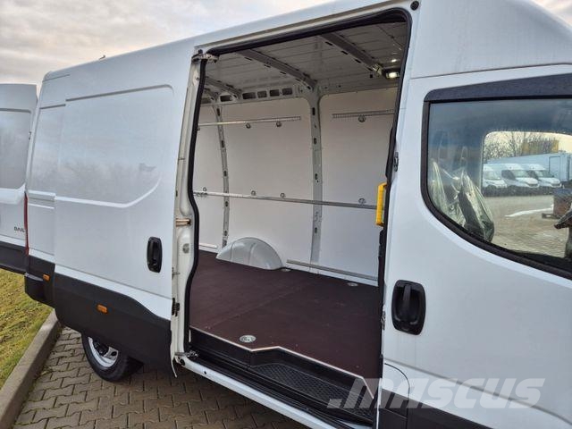 Iveco Daily 35S14B V Kastenwagen パネルバン